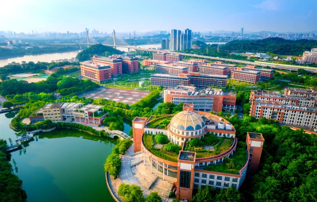我校2025年普通高考本科招生录取工作圆满完成